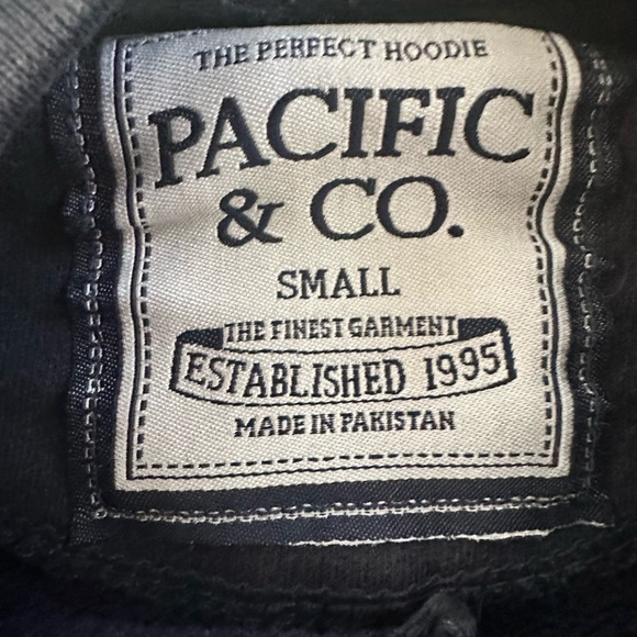 Maine Women's Lighthouse Cotton Preppy Nautical Coastal Chic Sweatshirt, sz S - Picture 4 of 4